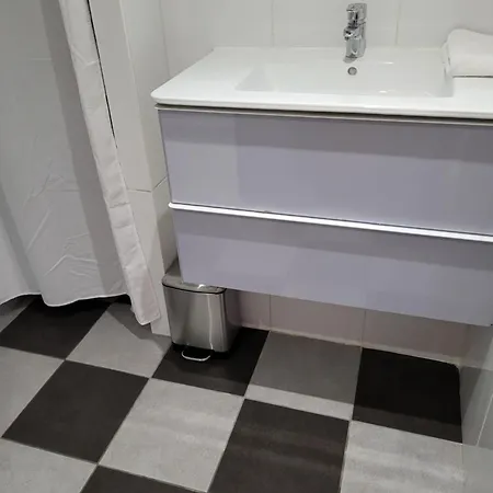 Un Petit Cocon Pour 4 Personnes Apartment Frontignan Exterior photo
