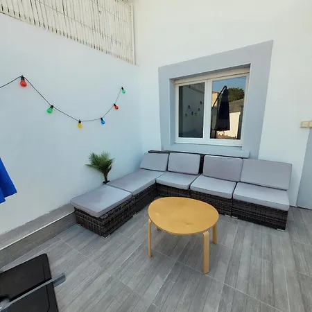 Un Petit Cocon Pour 4 Personnes Apartment Frontignan Exterior photo